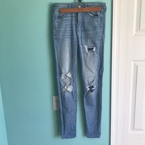 AEO High Waisted Skinny Jeans w/ Rips